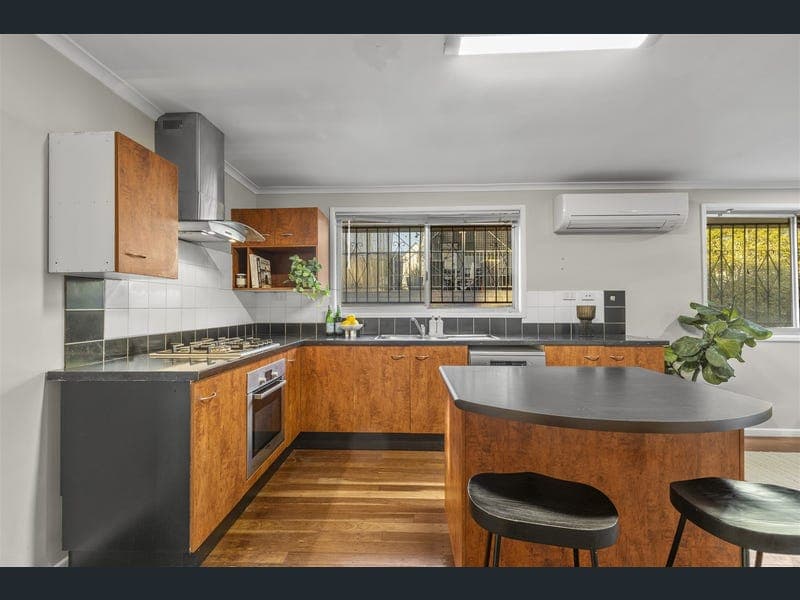 68 Eureka Street, Kelvin Grove — photo 1 of 5