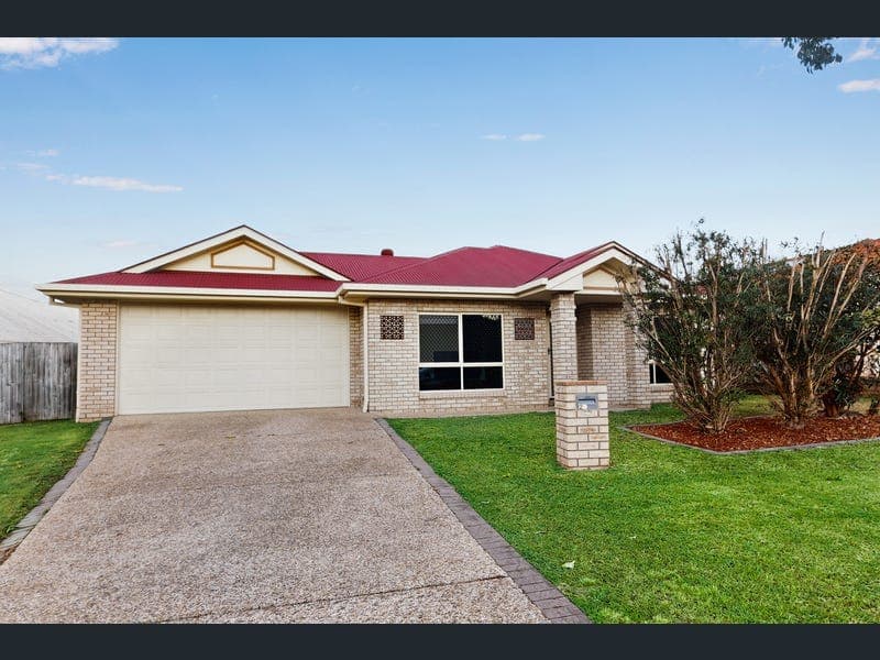 28 Staghorn Parade, North Lakes — photo 1 of 5