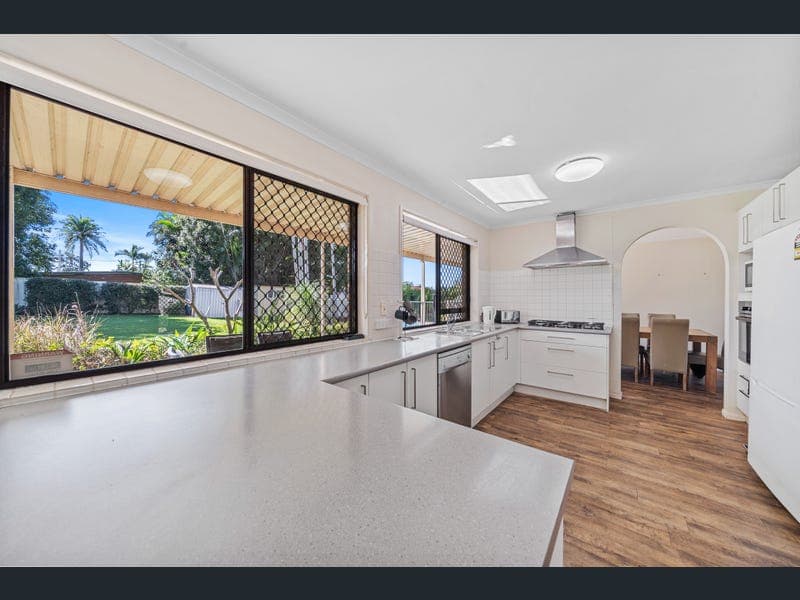 1 Clover Court, Regents Park — photo 1 of 5