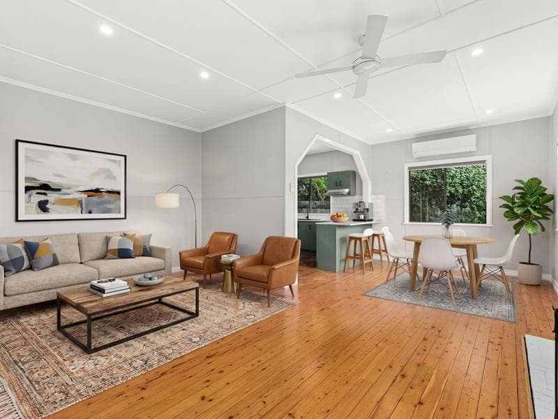 6 Donald Street, Warwick — photo 1 of 5