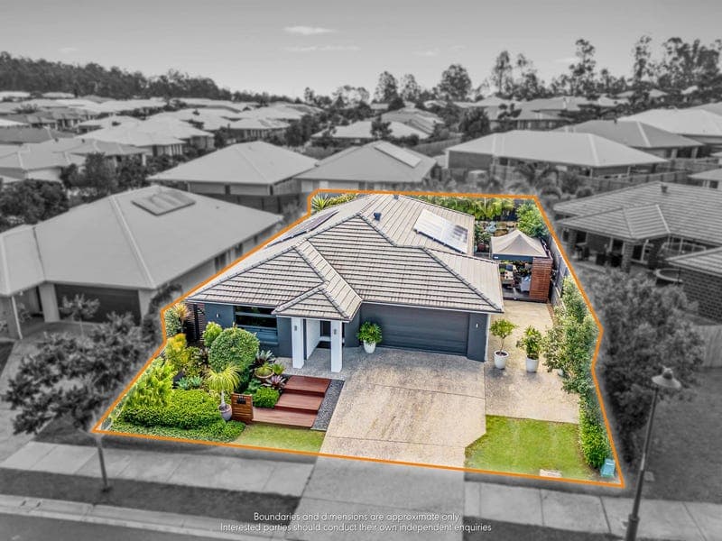 24 Mulgara Street, Deebing Heights — photo 1 of 5