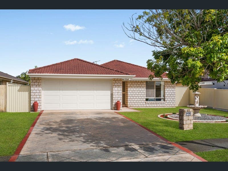 49 Allan Rd, Bellmere — photo 1 of 5