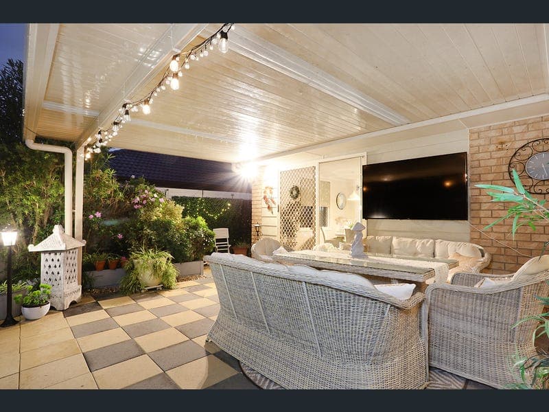3 Boyer Street, Pacific Pines — photo 1 of 5
