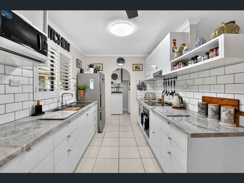 17 Forestwood Street, Crestmead — photo 1 of 5