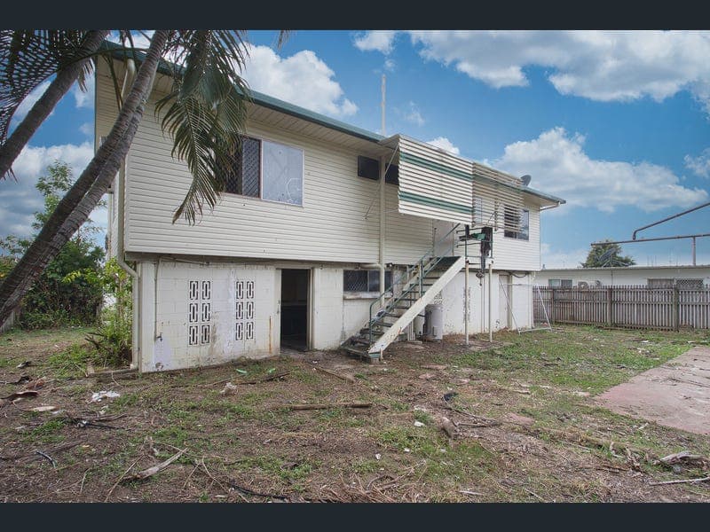49 Mount Louisa Drive — photo 1 of 5