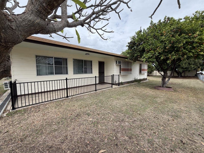 51 Nott Street, Moura — photo 1 of 5