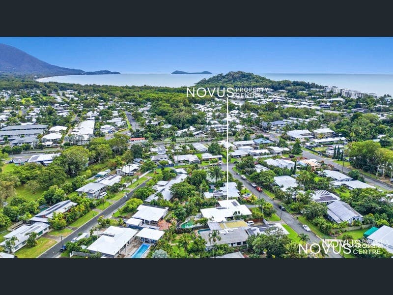 8 Boroko Close, Trinity Beach — photo 1 of 5