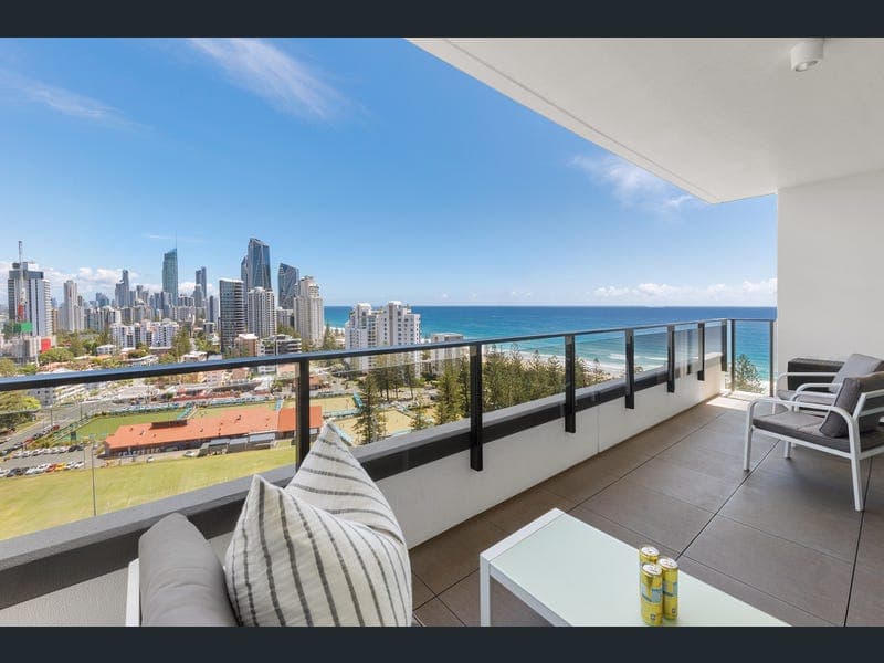 79/18 Chelsea Avenue, Broadbeach — photo 1 of 5