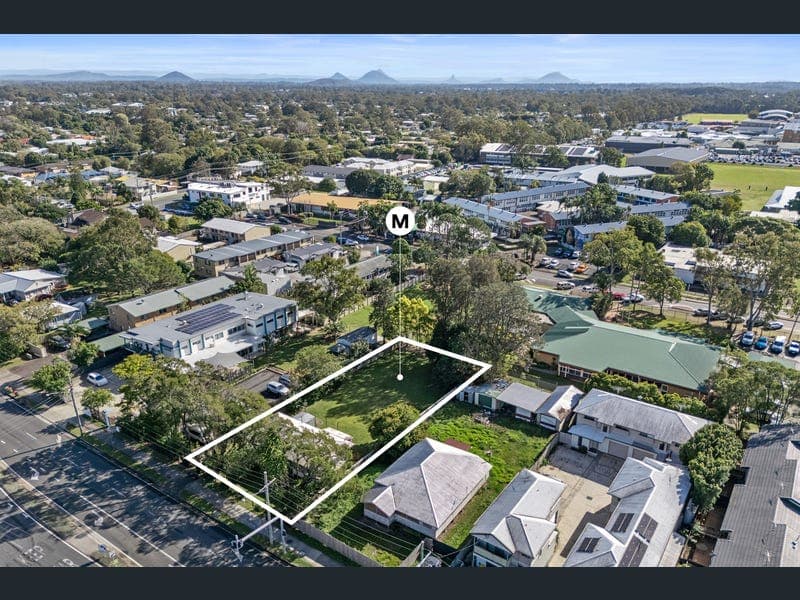 59 Lower King Street, Caboolture — photo 1 of 5