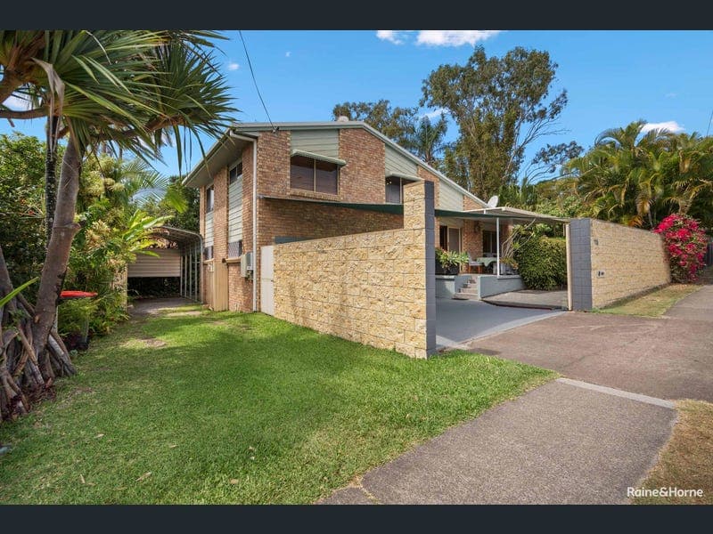 114 Elizabeth Street, Urangan — photo 1 of 5