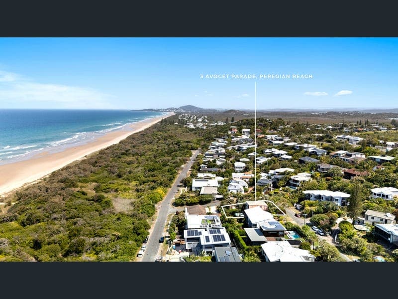 3 Avocet Parade, Peregian Beach — photo 1 of 5