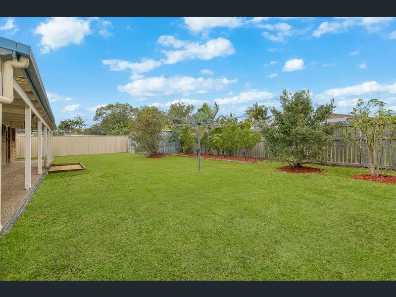 8 Oramba Street, Currimundi — photo 1 of 5