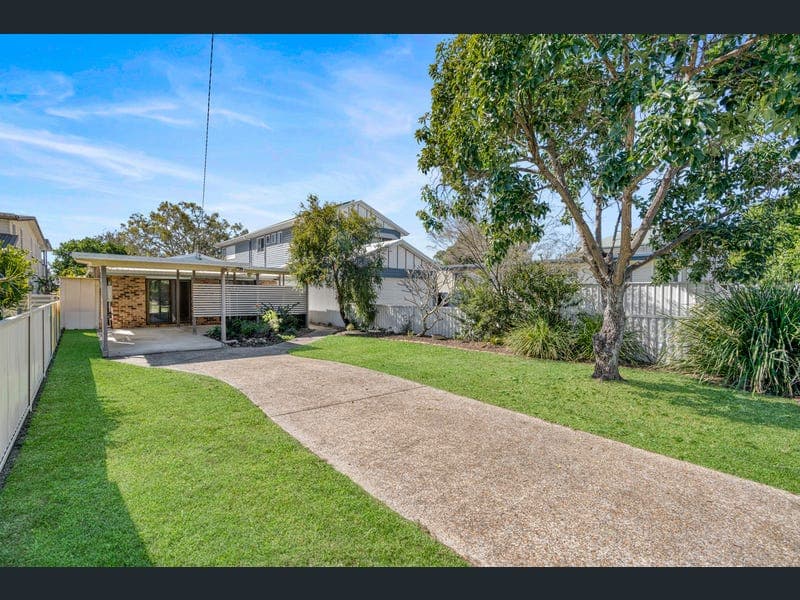117 O'Quinn Street, Nudgee Beach — photo 1 of 5