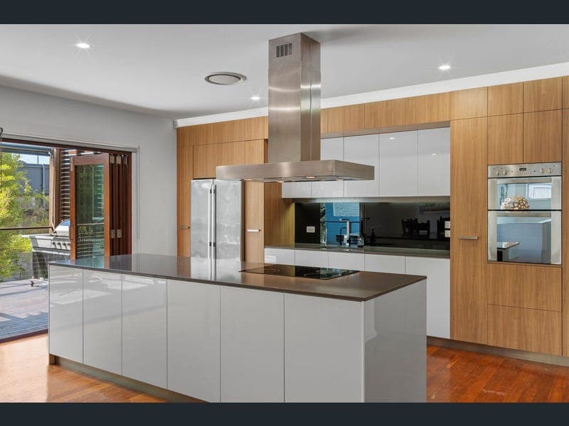 54 Wongara Street, Clayfield — photo 1 of 5