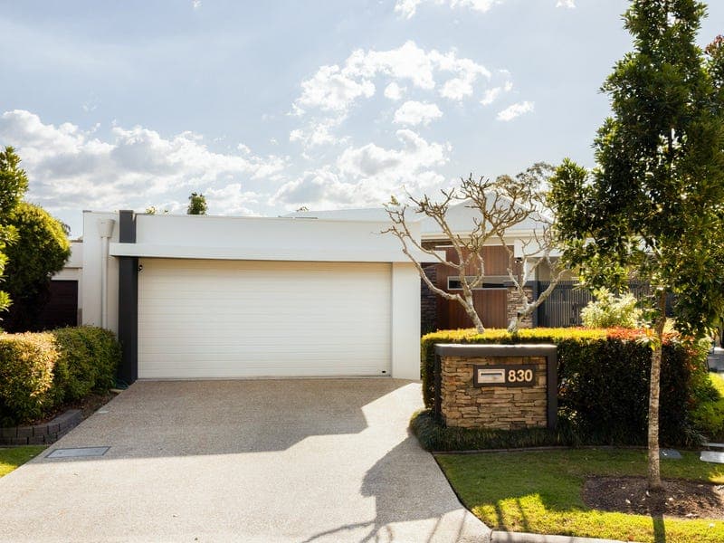 830 Legend Trail, Robina — photo 1 of 5