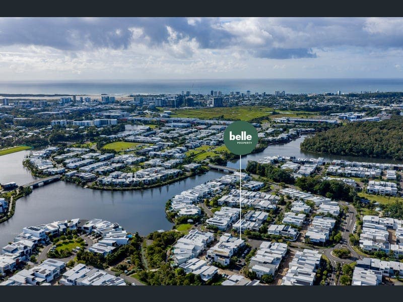 2 Yidney Street, Maroochydore — photo 1 of 5