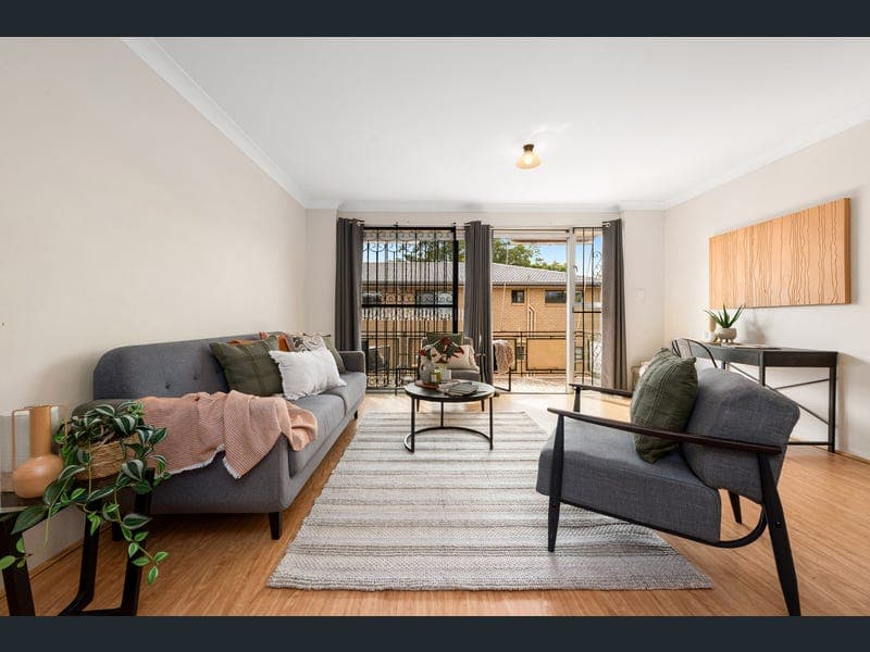 4/60 Earl Street, Greenslopes — photo 1 of 5