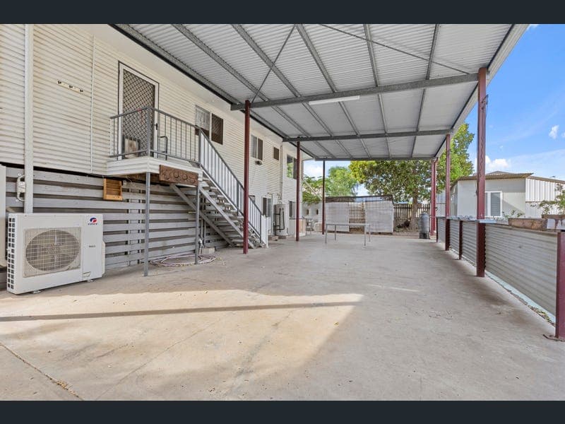 49 Taurus Street, Blackwater — photo 1 of 5