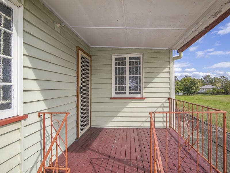 36 Darra Station Road — photo 1 of 5