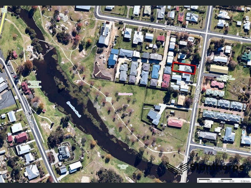 22 Granite Street, Stanthorpe — photo 1 of 5
