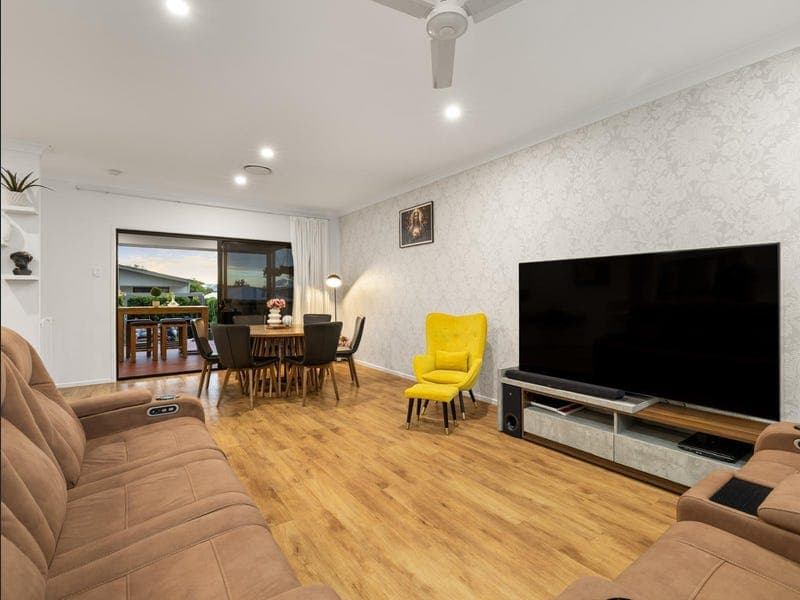 65 Broxburn Circuit, Spring Mountain — photo 1 of 5