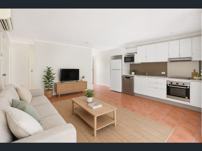 4/6 Barooga Crescent, Mooloolaba — photo 1 of 5
