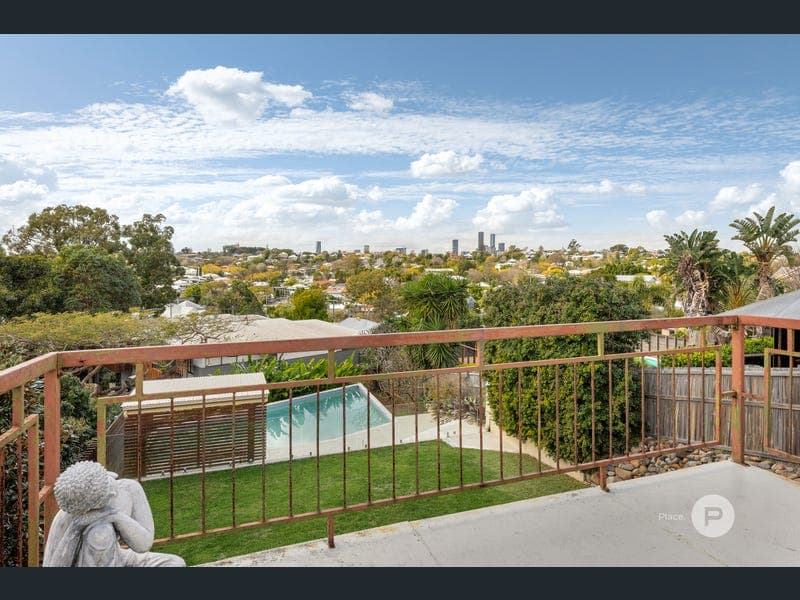 14 Fairfax Street, Red Hill — photo 1 of 5