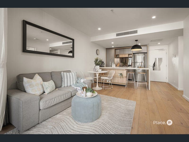 1501/17 Deshon Street, Woolloongabba — photo 1 of 5