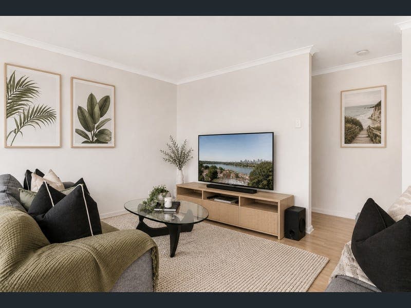 9/24 Crescent Road, Hamilton — photo 1 of 5