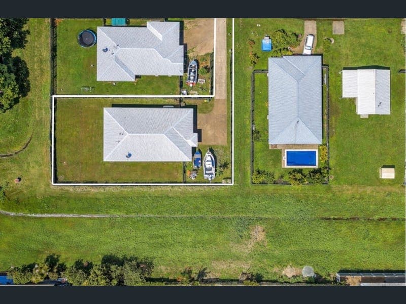 14 Hamilton Street, Bowen — photo 1 of 5