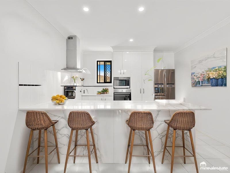 1 Amy Court, Norman Gardens — photo 1 of 5