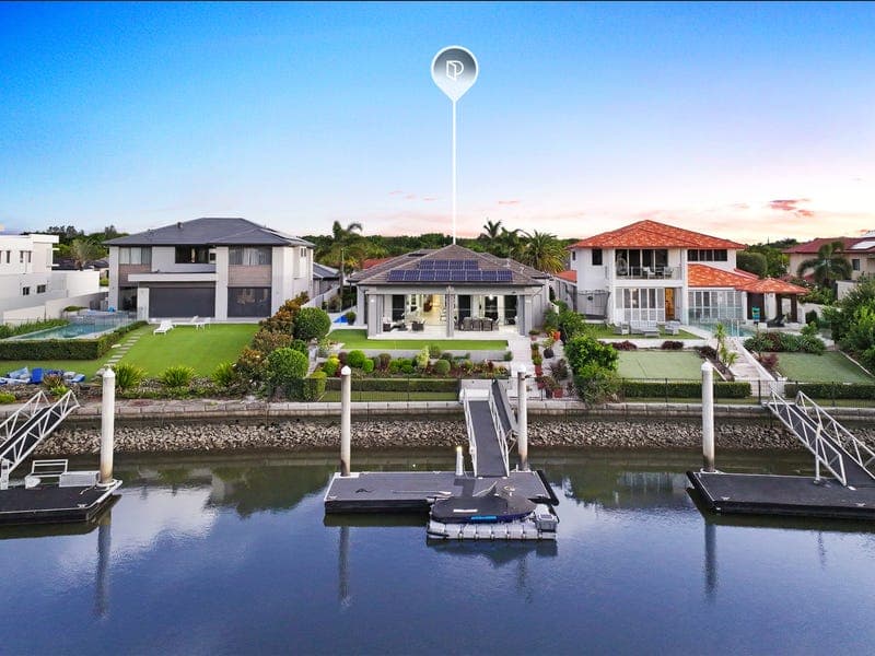 2171 Beaufort Way, Hope Island — photo 1 of 5