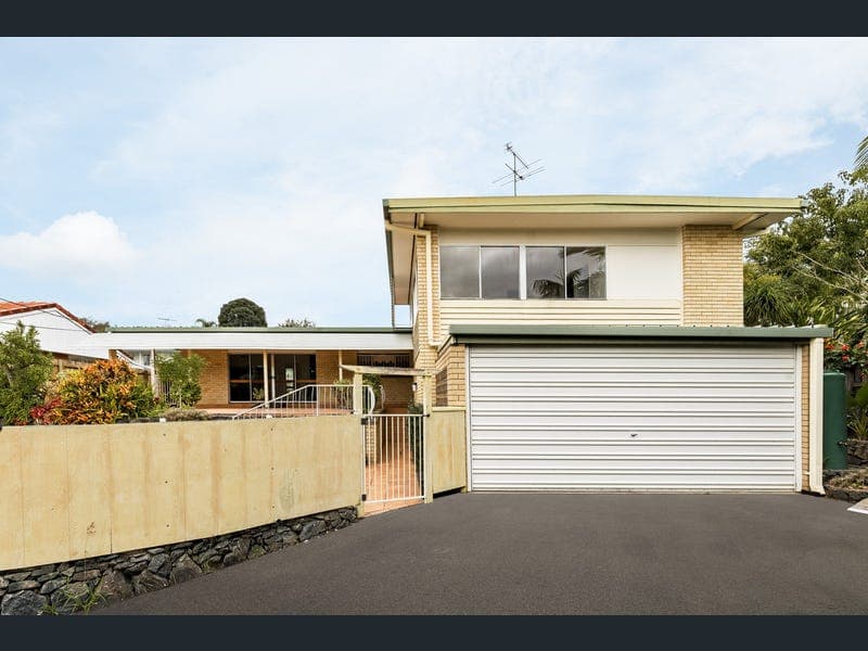 15 Sumar Street, Wavell Heights — photo 1 of 5