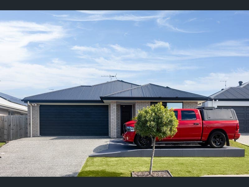 10 Monkira Street, Morayfield — photo 1 of 5