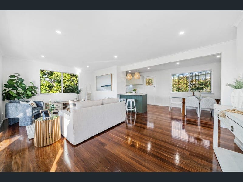 22 Poinciana Street, Kingston — photo 1 of 5
