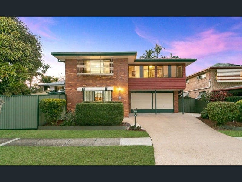 8 Seaton Street, Bald Hills — photo 1 of 5