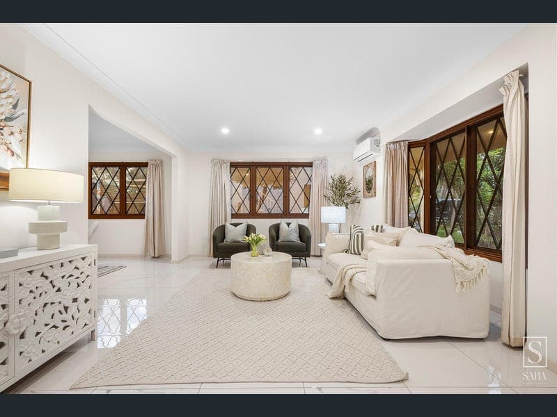 7 Nearco Street, Fig Tree Pocket — photo 1 of 5