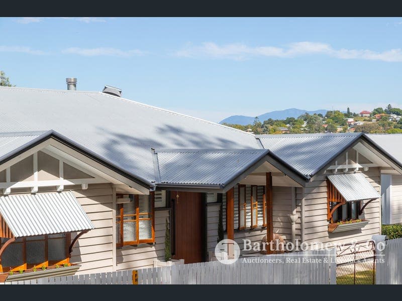 4 Mclauchlan Street, Boonah — photo 1 of 5
