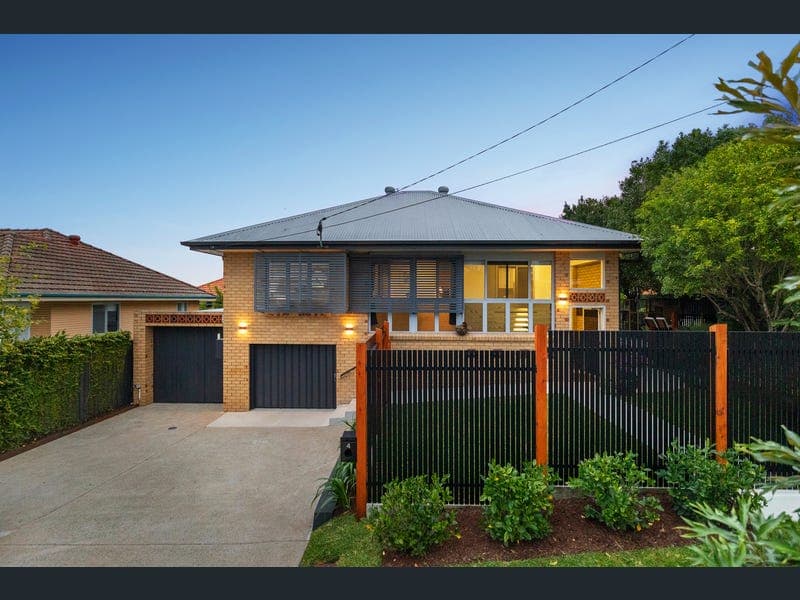 4 Walkers Drive, Balmoral — photo 1 of 5
