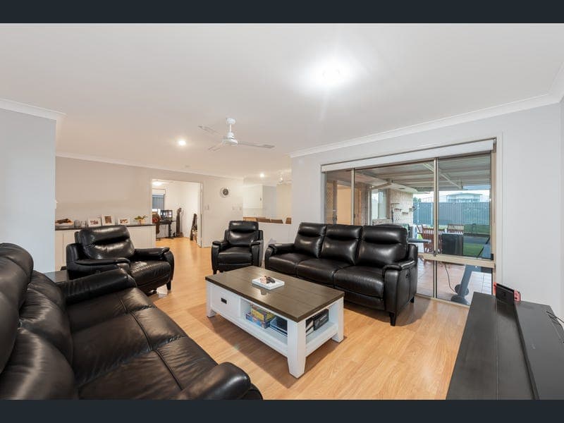 46 Ascendancy Way, Upper Coomera — photo 1 of 5