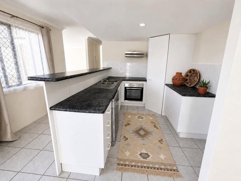 16/61 Harburg Drive, Beenleigh — photo 1 of 5