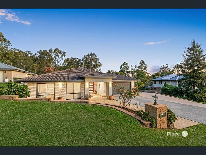93 Honeyeater Crescent, Moggill — photo 1 of 5