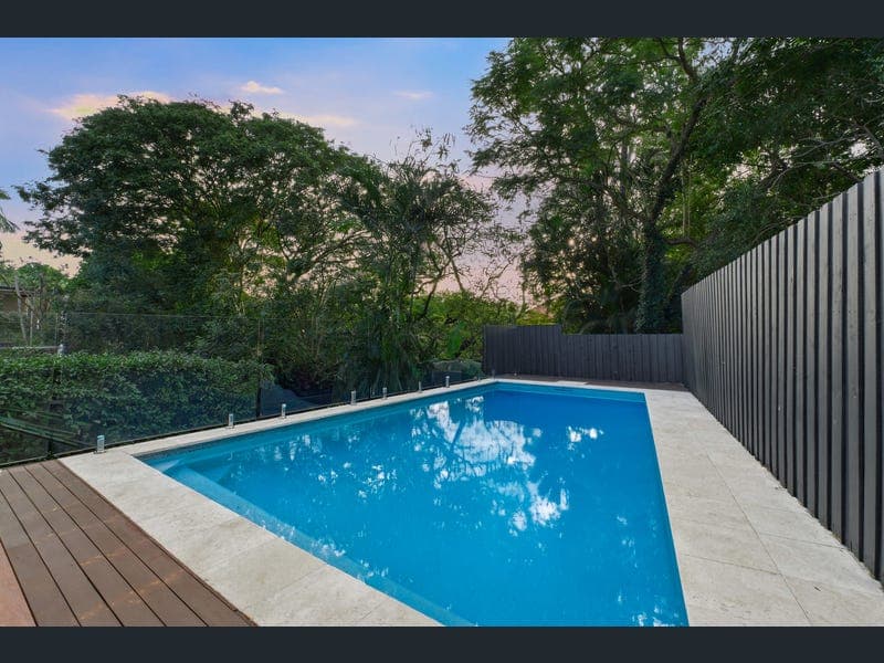 9 Marriott Street, Coorparoo — photo 1 of 5