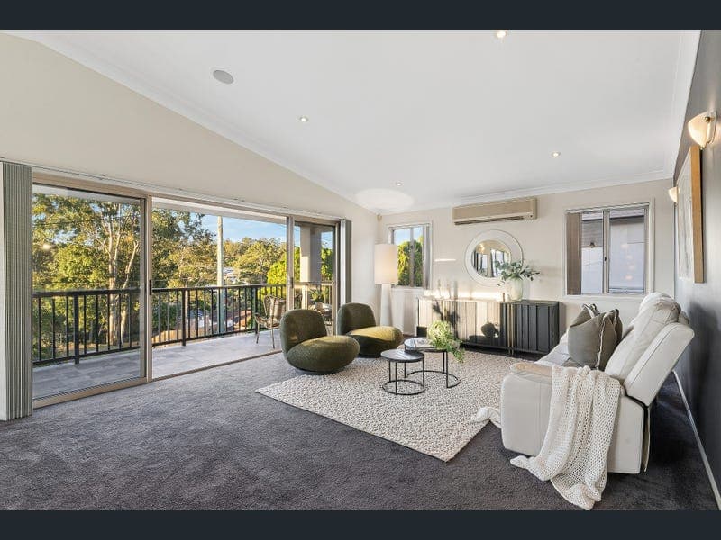 40 Merlin Terrace, Kenmore — photo 1 of 5