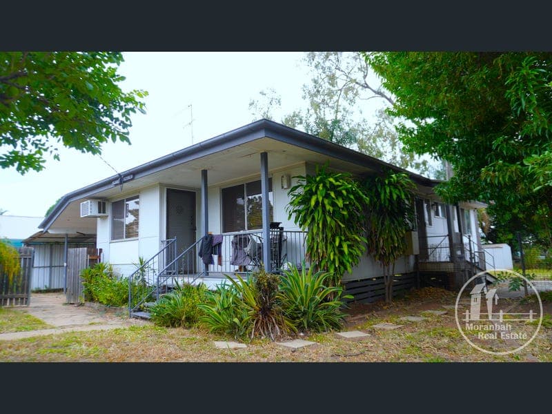 88 Mills Avenue, Moranbah — photo 1 of 5