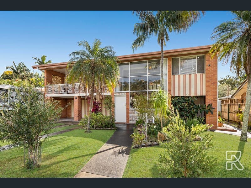 12 Goomerah Street, Mount Gravatt East — photo 1 of 5