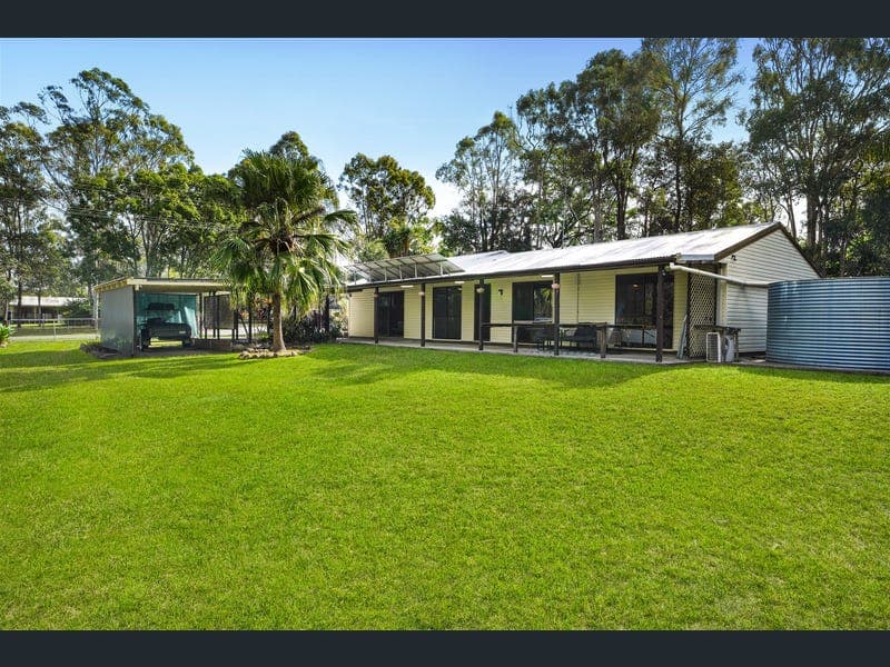 54-56 John Street, Jimboomba — photo 1 of 5