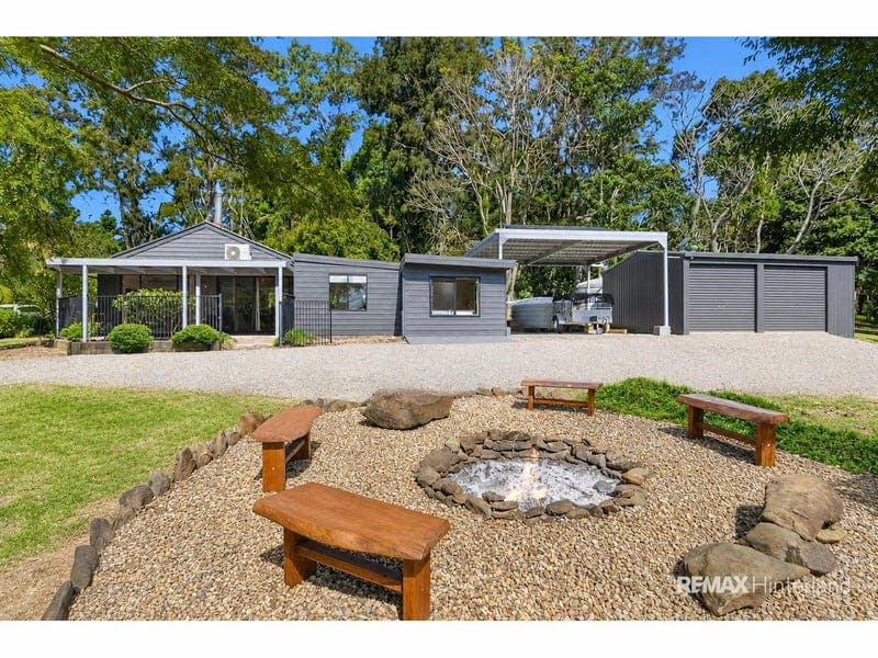 7 Meagan Court, Witta — photo 1 of 5