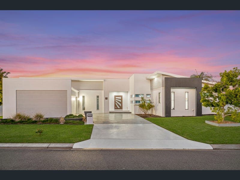15-17 Cardillah Avenue, Bohle Plains — photo 1 of 5