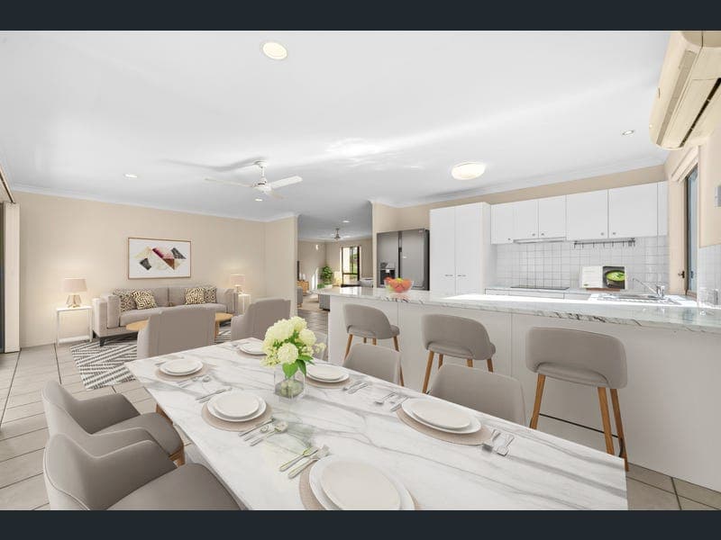 4 Prominent Crescent, Upper Coomera — photo 1 of 5